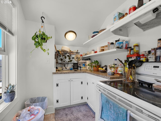 pantry with sink