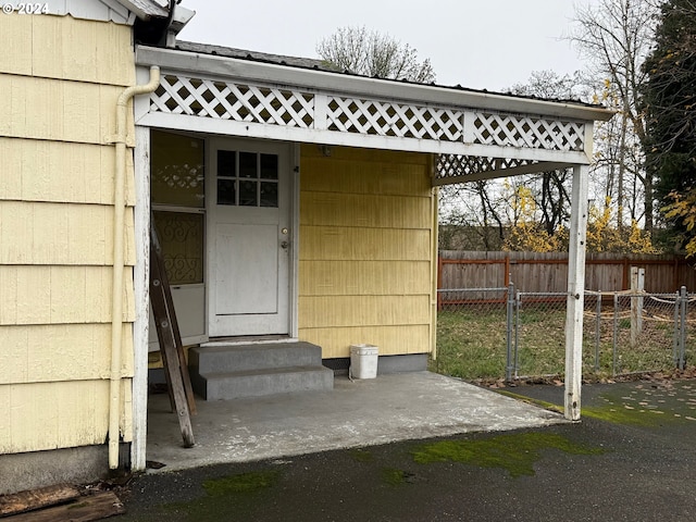 view of doorway to property