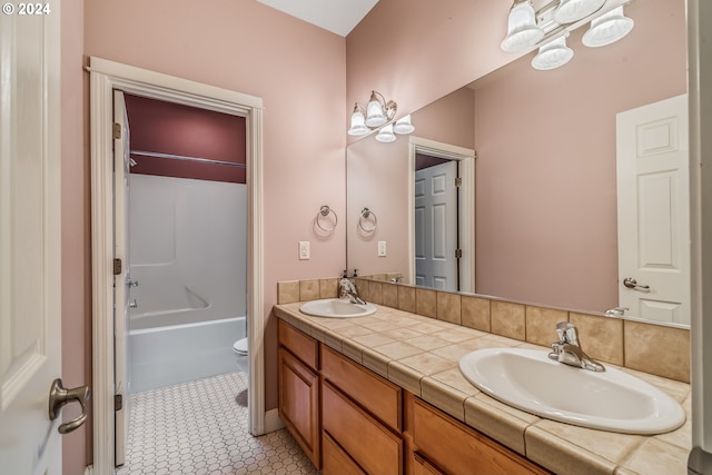 bathroom with shower / bathtub combination with curtain