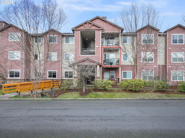 view of building exterior