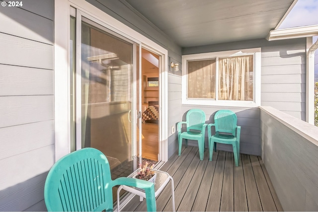 314 S Hazel St, Brookings, OR 97415 - view of balcony