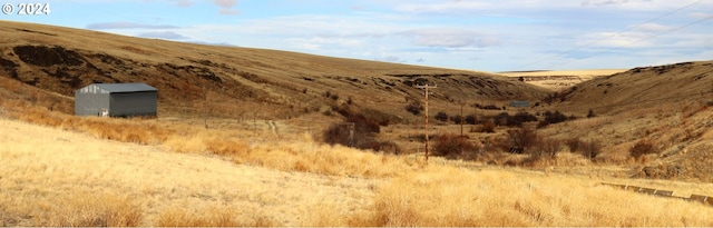 52880 Lost Valley Rd, Condon, OR 97823 - view of mountain background