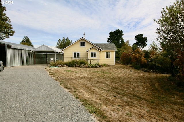 view of home's exterior