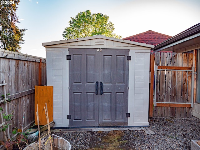 view of shed / structure