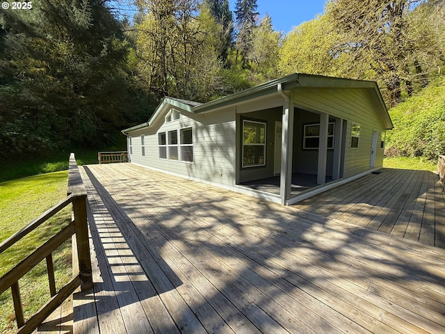 2647 S Tenmile, Lakeside, OR 97449 - deck with a yard