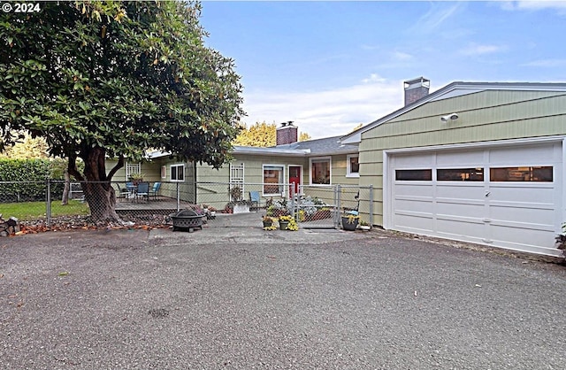 view of front of house featuring a garage