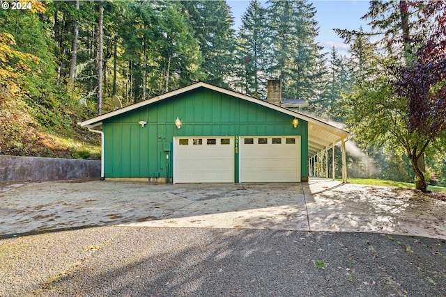 39145 Eagles Rest Rd, Dexter, OR 97431 - garage featuring a detached garage