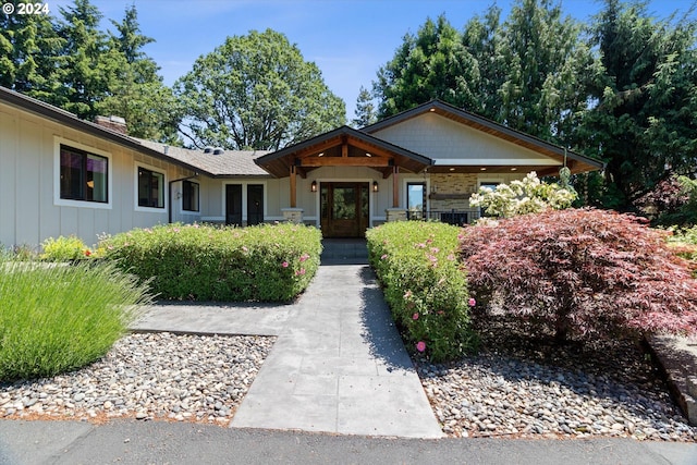 view of front of house with covered porch