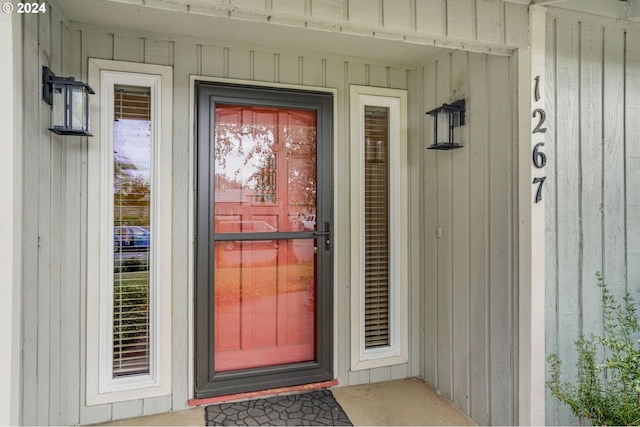 view of entrance to property