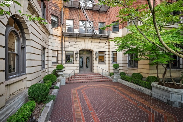 property entrance with a balcony