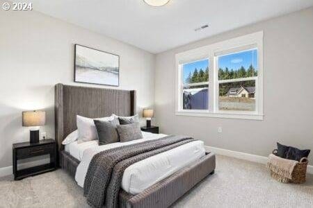 view of carpeted bedroom