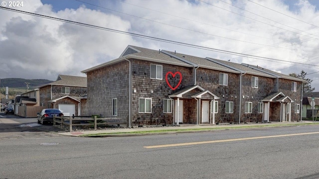 720 G Ave Unit D, Seaside, OR 97138 - view of front of house featuring fence