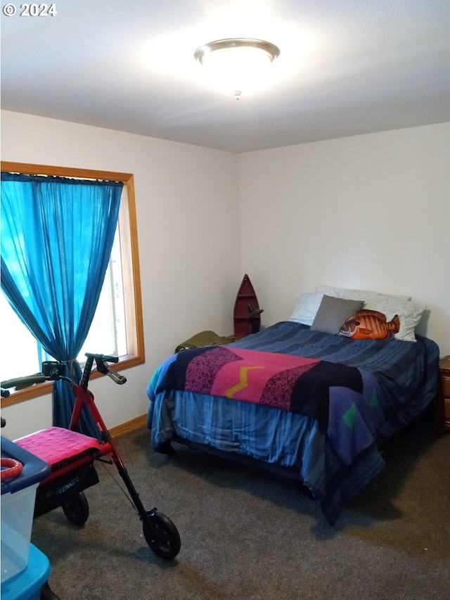 view of carpeted bedroom