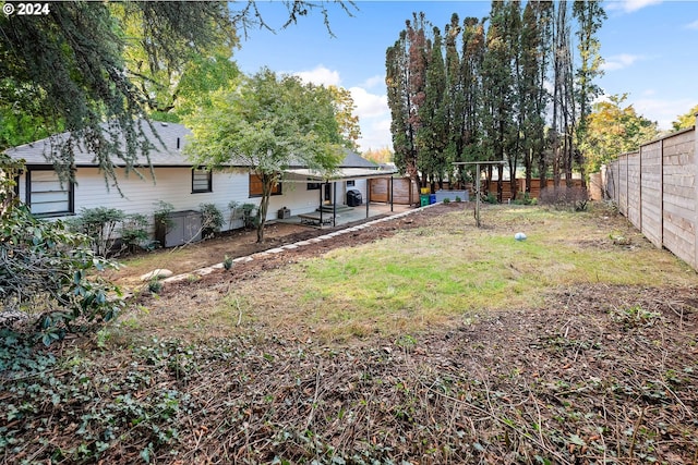 view of yard with a patio