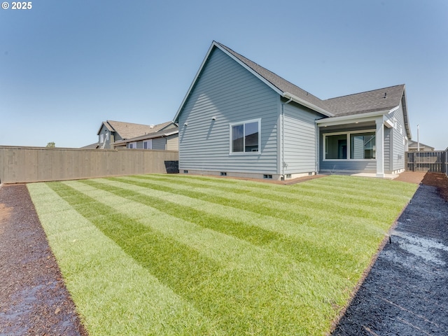 1819 S Maple St, Canby, OR 97013 - back of house featuring roof with shingles