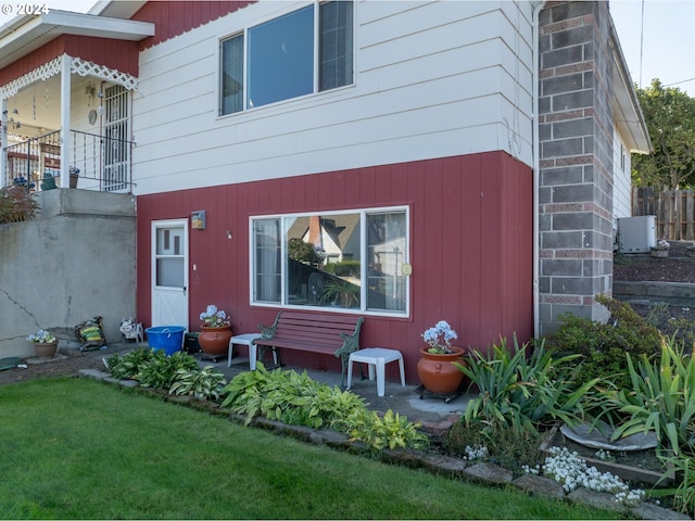 view of rear view of house