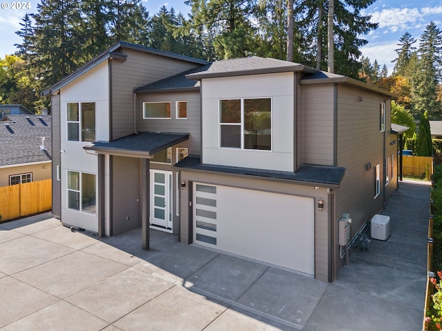 view of front of house featuring a garage