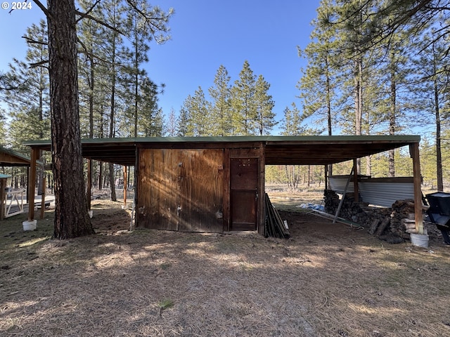 view of shed / structure