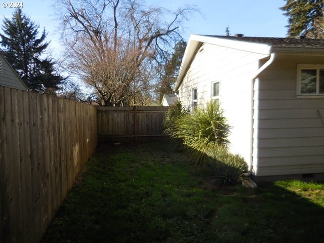 4954 SE 108th Ave, Portland, OR 97266 - view of fenced backyard