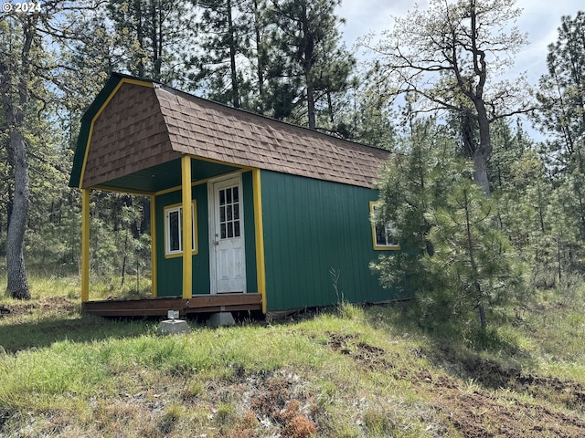 Listing photo 3 for 352 Box Canyon Rd, Goldendale WA 98620