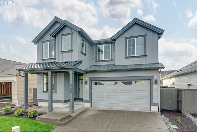 view of front facade with a garage