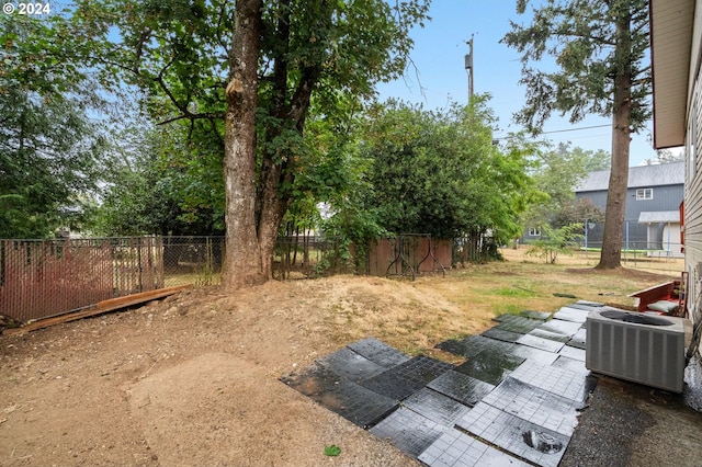 view of yard with cooling unit