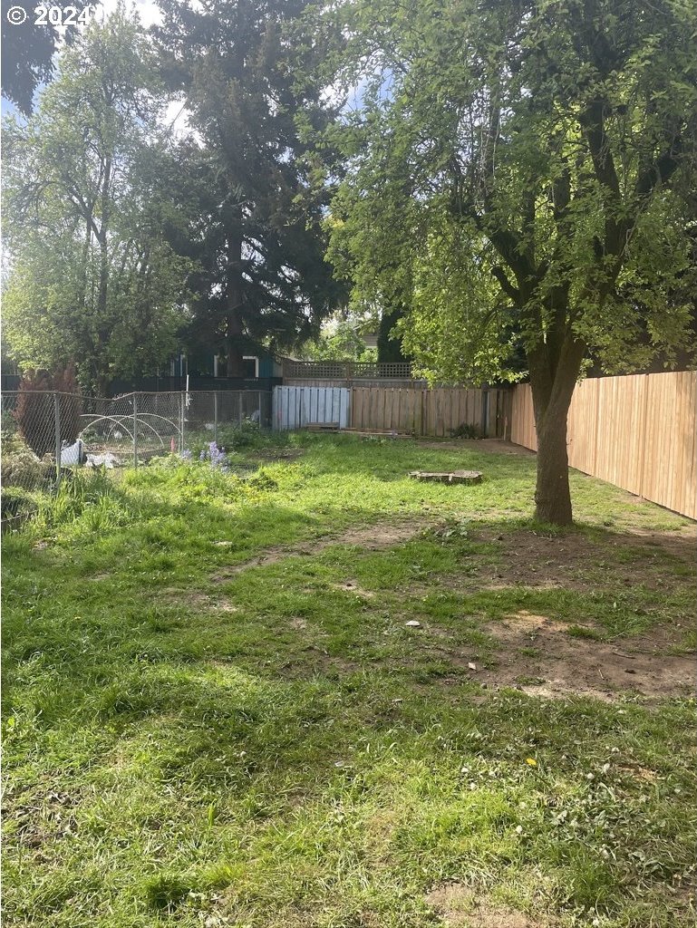 N Kilpatrick, Portland, OR 97217