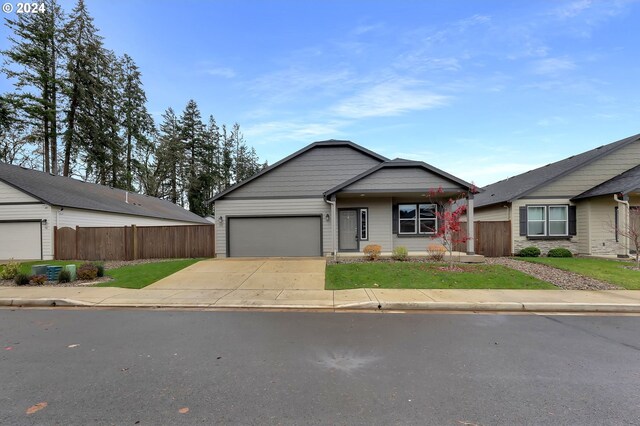 view of front facade with a garage