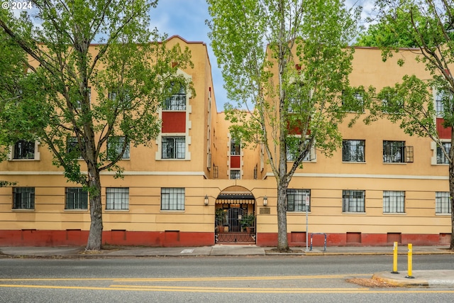 view of building exterior