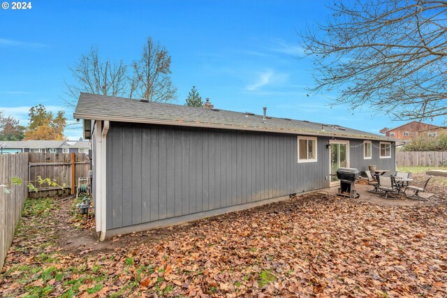 4711 Siesta Ct NE, Salem, OR 97305 - rear view of house with a patio