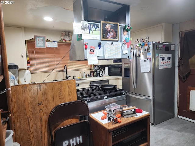 kitchen with appliances with stainless steel finishes and sink