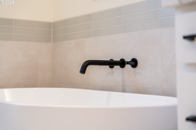 bathroom featuring sink