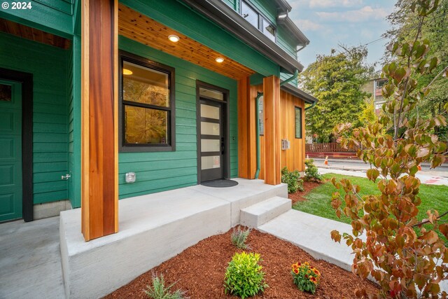 property entrance with a porch