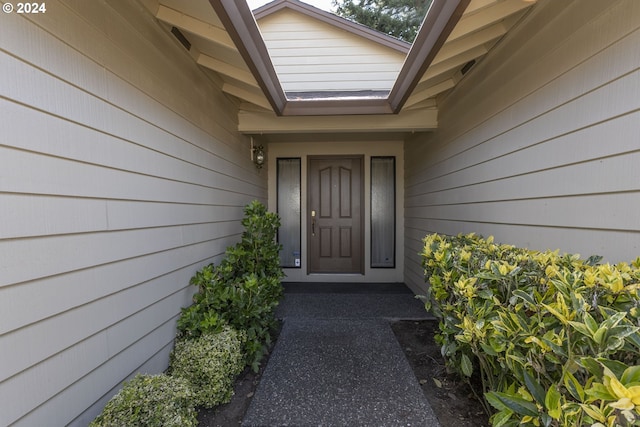 view of property entrance