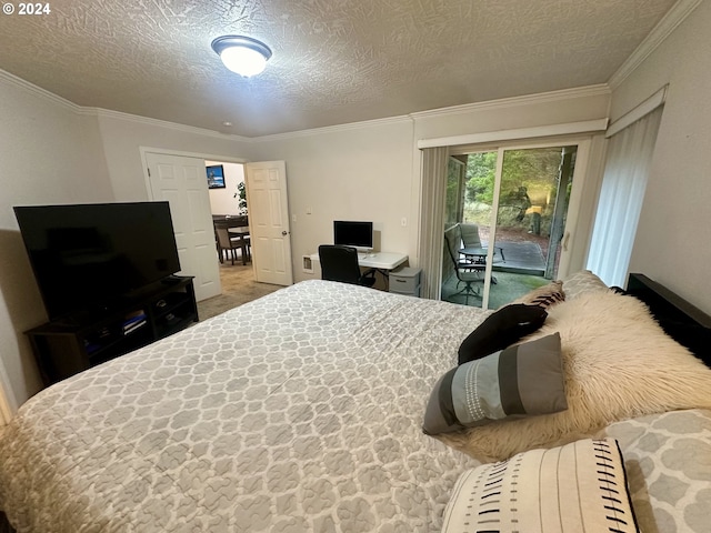 146 28th St, Long Beach, WA 98631 - carpeted bedroom with access to exterior, crown molding, and a textured ceiling