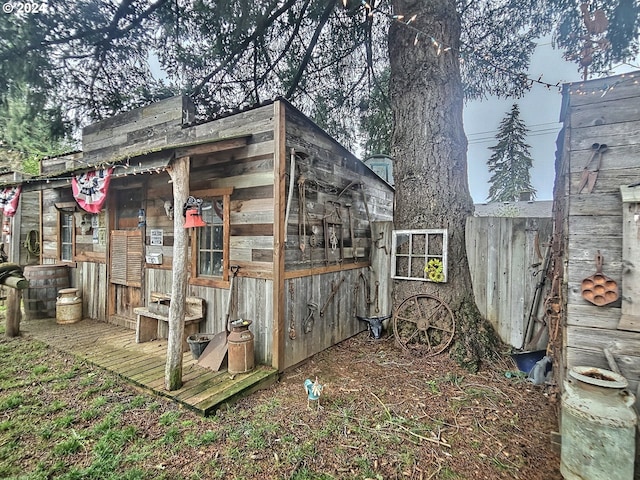 view of outdoor structure