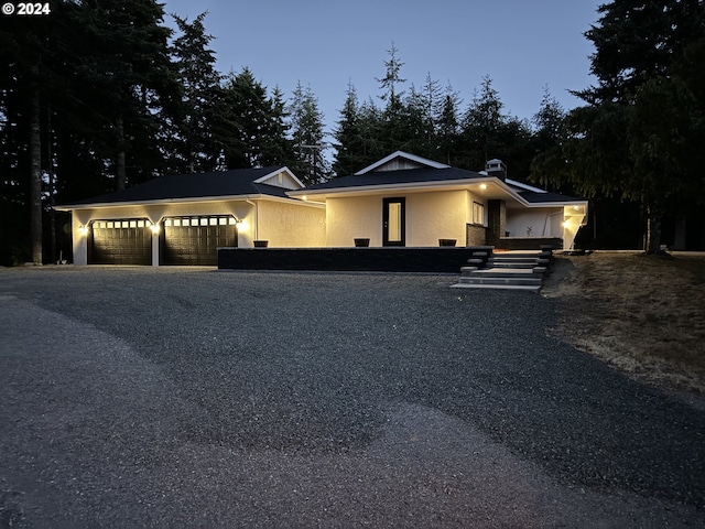 view of front of house featuring a garage