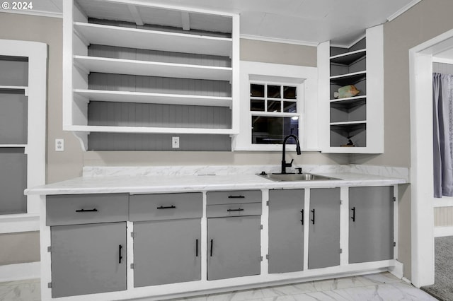 kitchen featuring sink