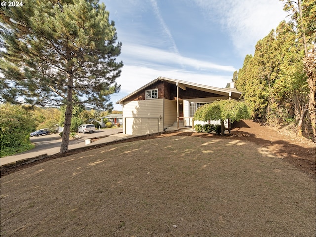 view of front of property