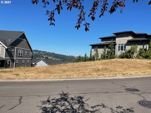 13501 SE Mountain Crest Dr, Happy Valley OR, 97086 land for sale