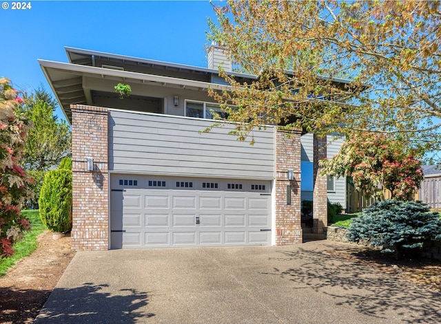 view of front facade with a garage