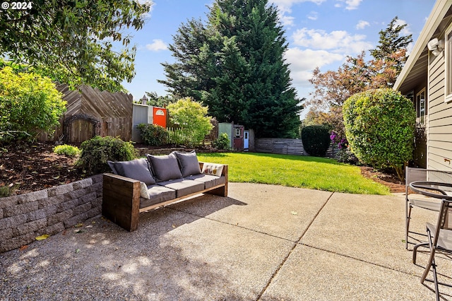 view of patio / terrace with an outdoor living space