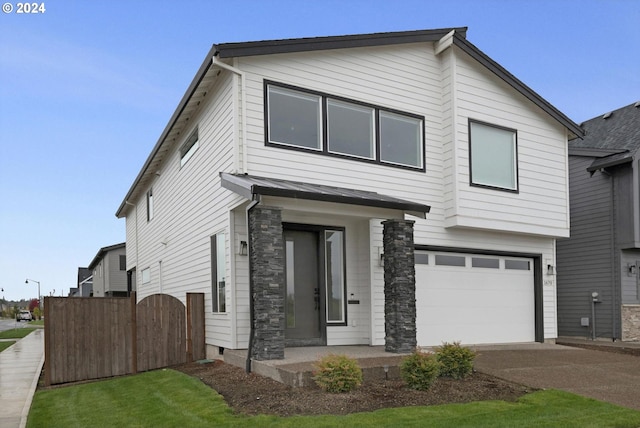 view of front facade with a garage