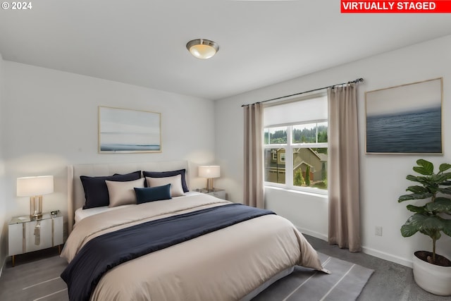 bedroom with carpet flooring