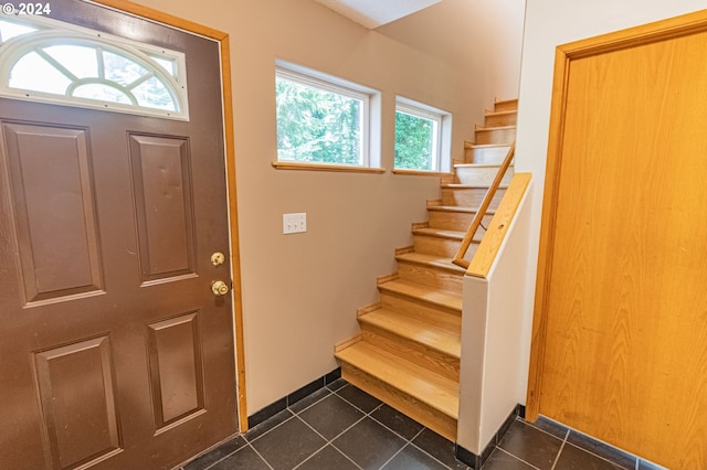 view of tiled entryway