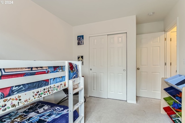 bedroom with a closet