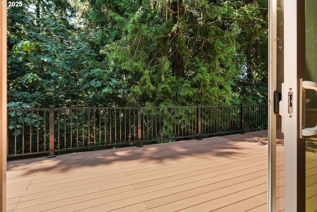2237 SE Darling Ave, Gresham, OR 97080 - view of wooden deck