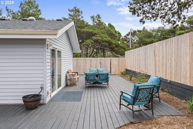 4624 Joshua Ln, Florence, OR 97439 - wooden terrace featuring an outdoor hangout area and a fenced backyard