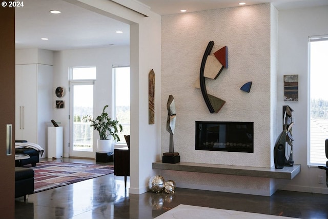 foyer featuring plenty of natural light