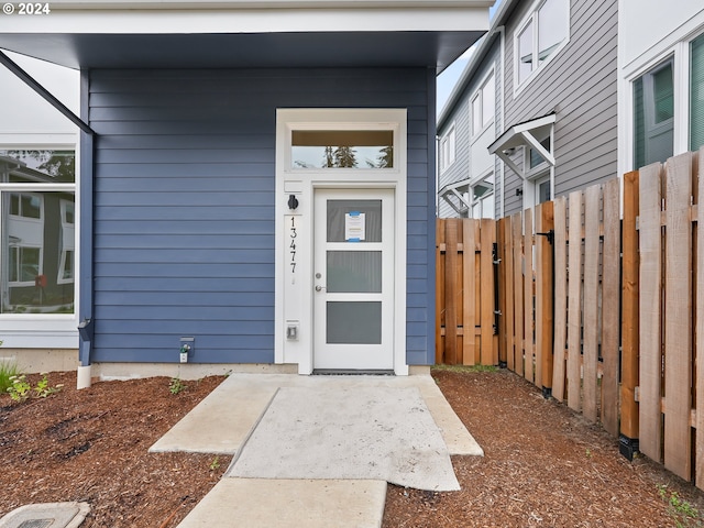 view of entrance to property